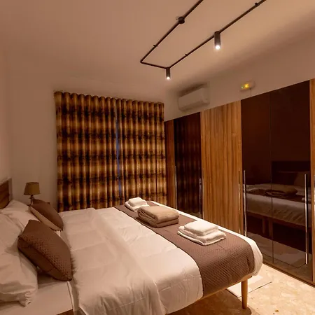Apartment Galileo - Seafront Luxury