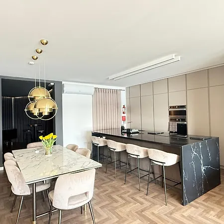 Galileo - Modern Seafront Apartment-sliema Ferries