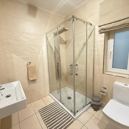 Galileo - Modern Seafront Apartment-prime Location * Sliema