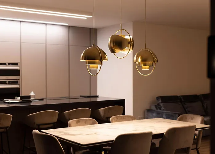 Galileo - Modern Seafront Apartment-prime Location Sliema