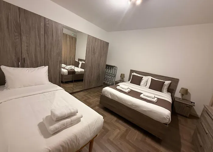 Apartment Galileo - Modern Seafront Apartment-prime Location