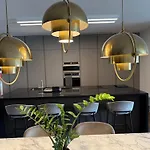 Galileo - Modern Seafront Apartment-prime Location Apartment Sliema