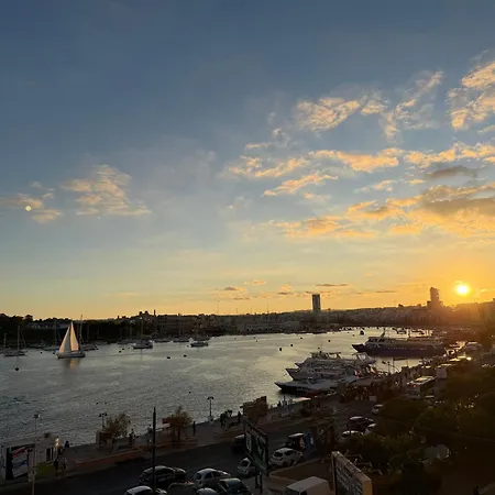 Apartment Galileo - Seafront Luxury